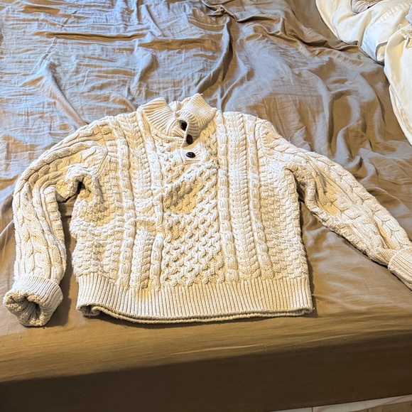L.L. Bean Other - LL Bean Cream fishman men’s sweater